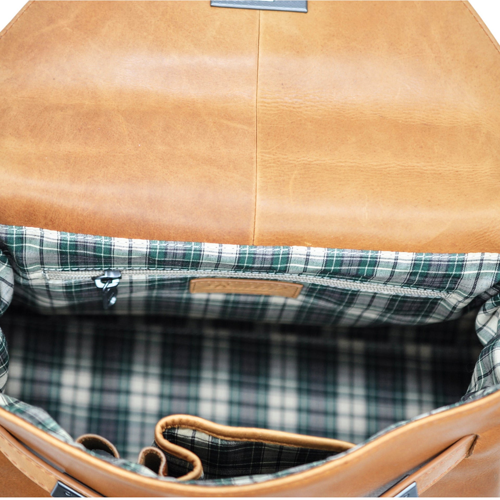 Benthill Damen Handtasche Echt-Leder - Henkeltasche aus weichem hochwertigem Echtleder - Vintage Umhängetasche - Schultertasche